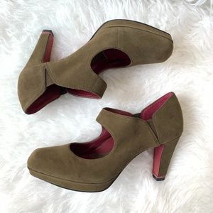 OH! Healthy Heels Suede Tori Mary Jane 7.5